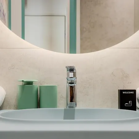 公寓 Pop Art Au Centre De Et Proche De La 尼斯