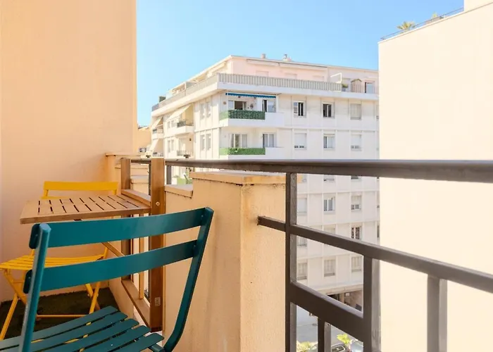 Pop Art Au Centre De Et Proche De La Nice