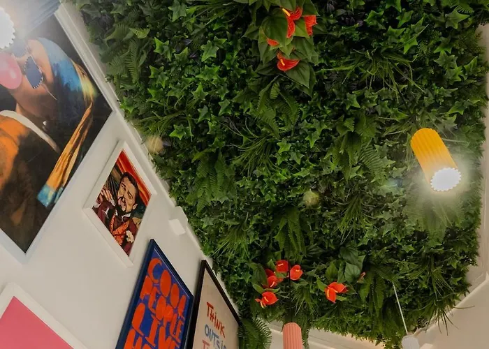 Pop Art Au Centre De Et Proche De La